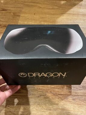 Polarized Pink/White Ski Goggles